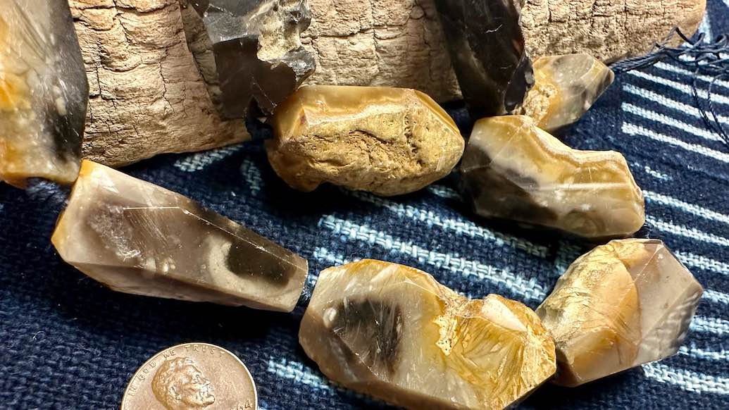 Agate Bead Strand - Faceted Nuggets with Rough Edge - 36mm x 22mm - 17”