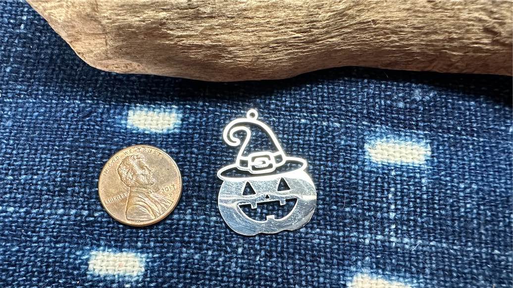 Stainless Steel Charm/Pendant - 30mm x 23mm - Jack-O-Lantern