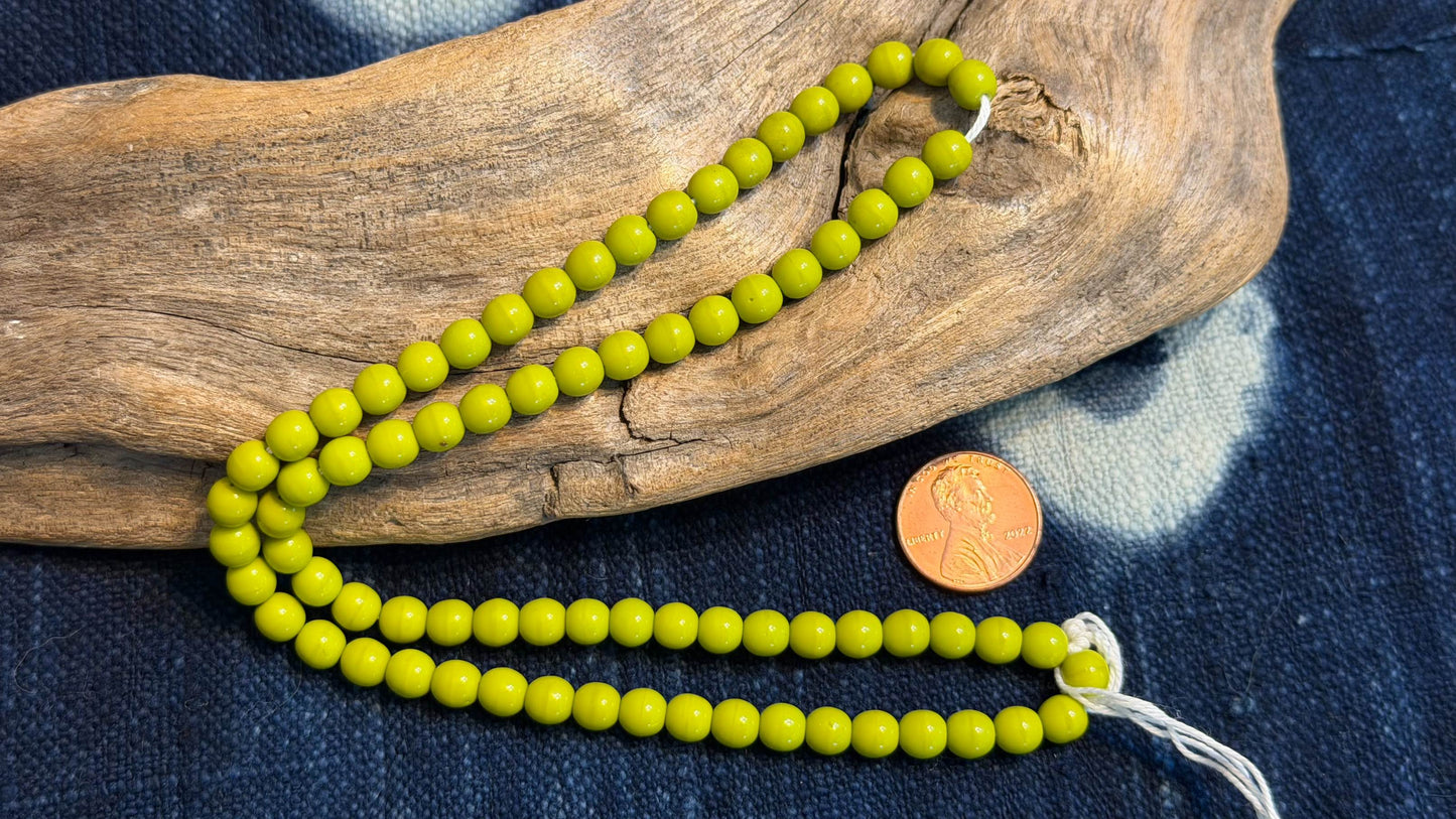 Vintage Venetian Glass Strand