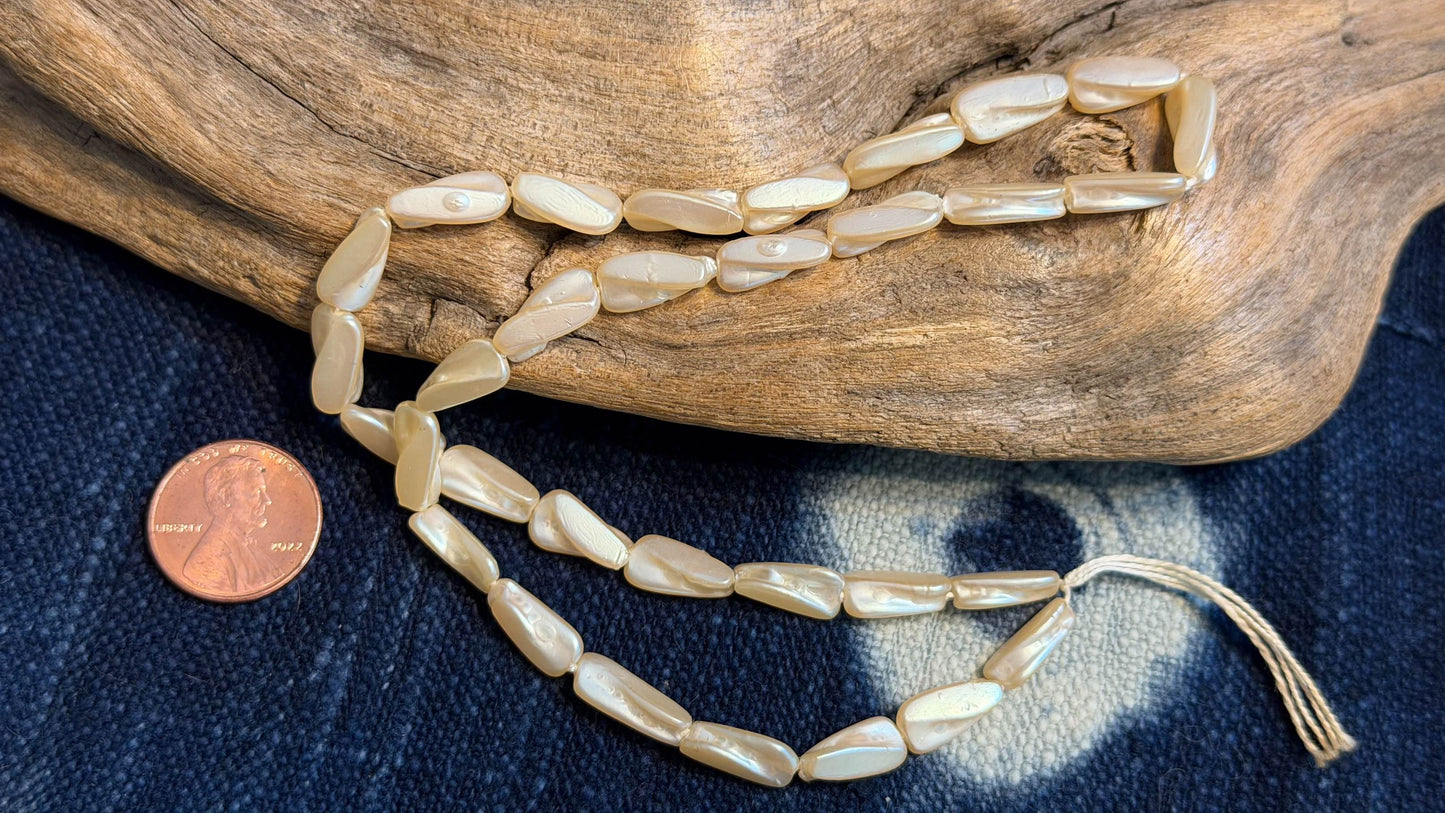 Vintage Venetian Glass Strand