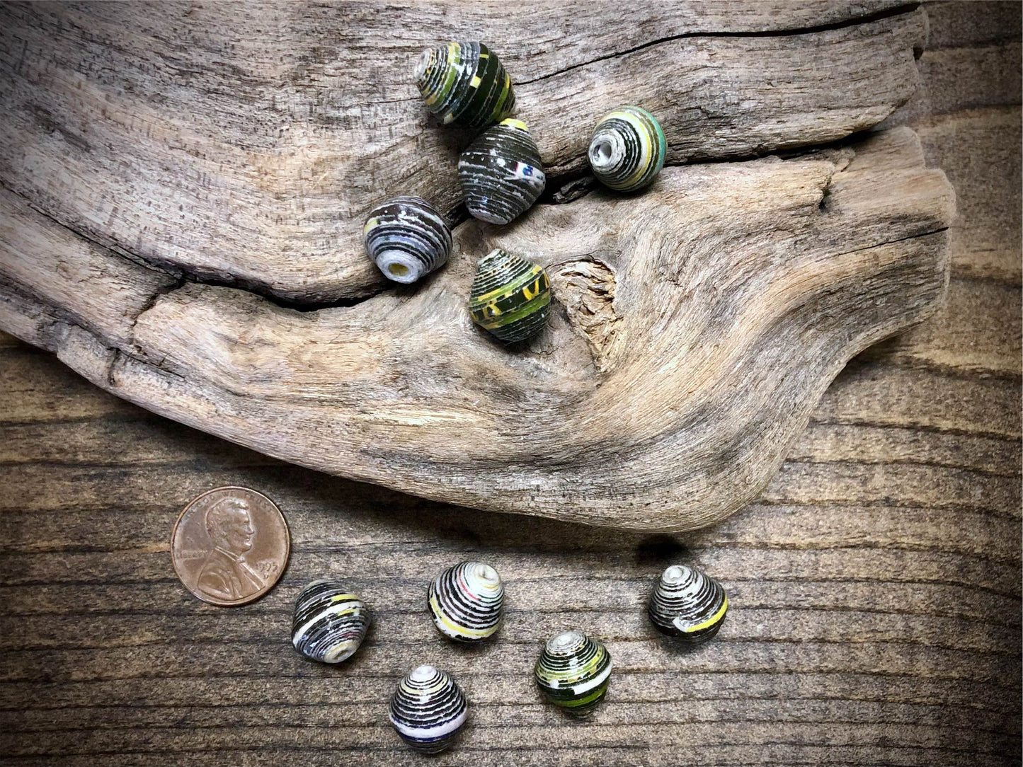 Ugandan Paper Beads - Black and Yellow Stripes