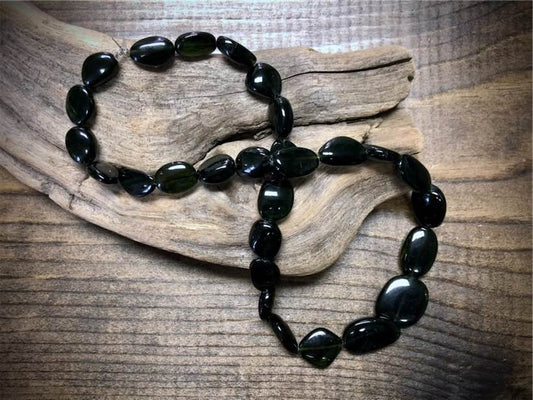 Green Tourmaline Graduated Smooth Flat Nuggets Strand - 12mm x 10mm to 18mm x 17mm - 16"