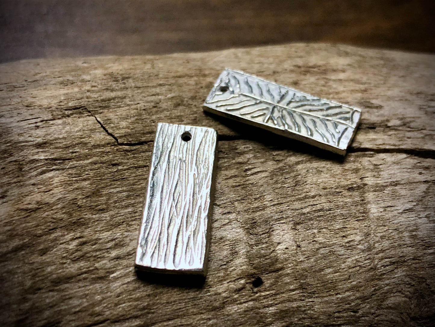 Dorabeth Designs Wavy Lines Pendant Drop Pair - Bright