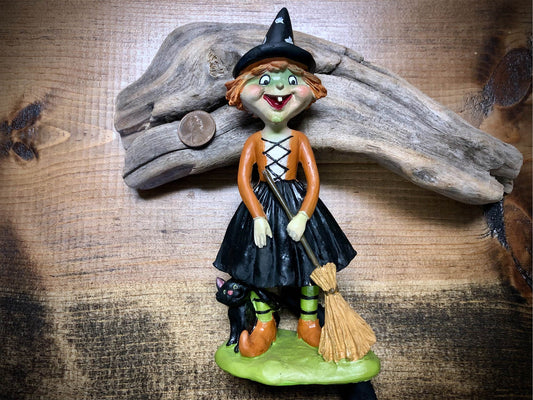 Kitty Hollow Witch Figurine