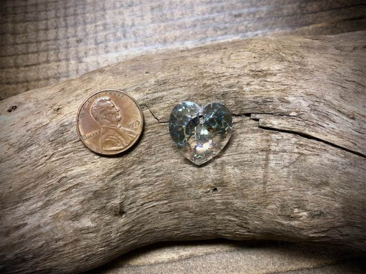 European Crystal Faceted Xilion Heart Pendant - White Patina