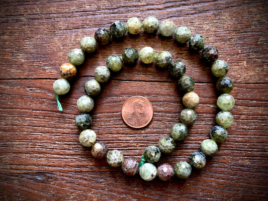 Green Garnet Faceted Round Bead Strand - 10mm