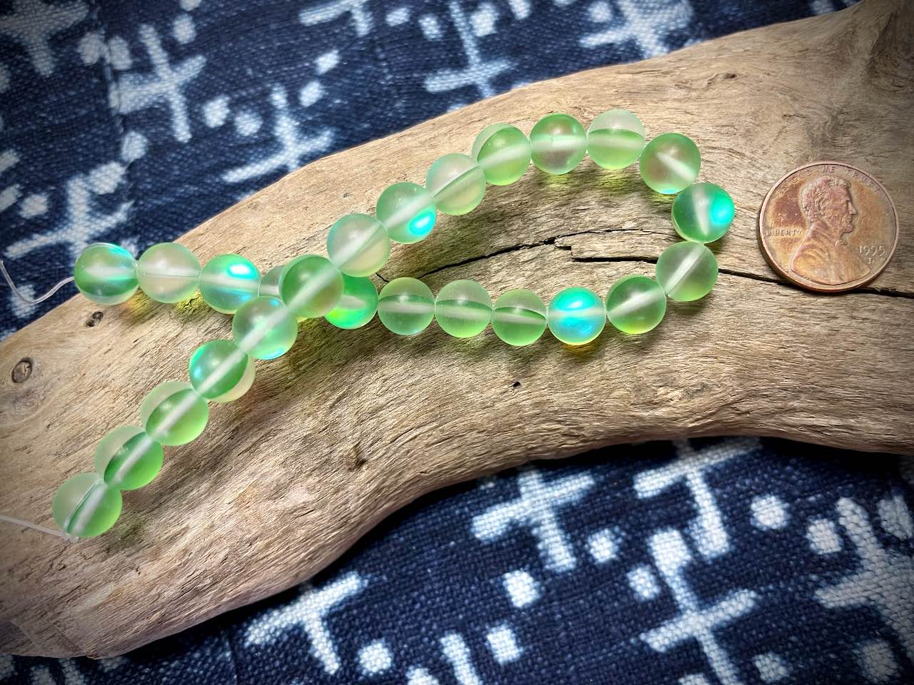 Mermaid Glass Rounds Strand - 8mm - 8"