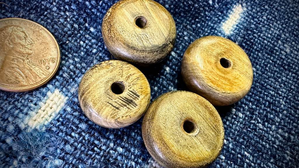 Horn Smooth Rondelle Beads - 17mm - 20mm - Set of 4