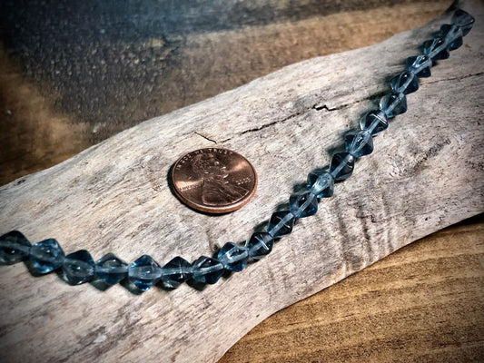 Lucerna Bicone Czech Glass Strand