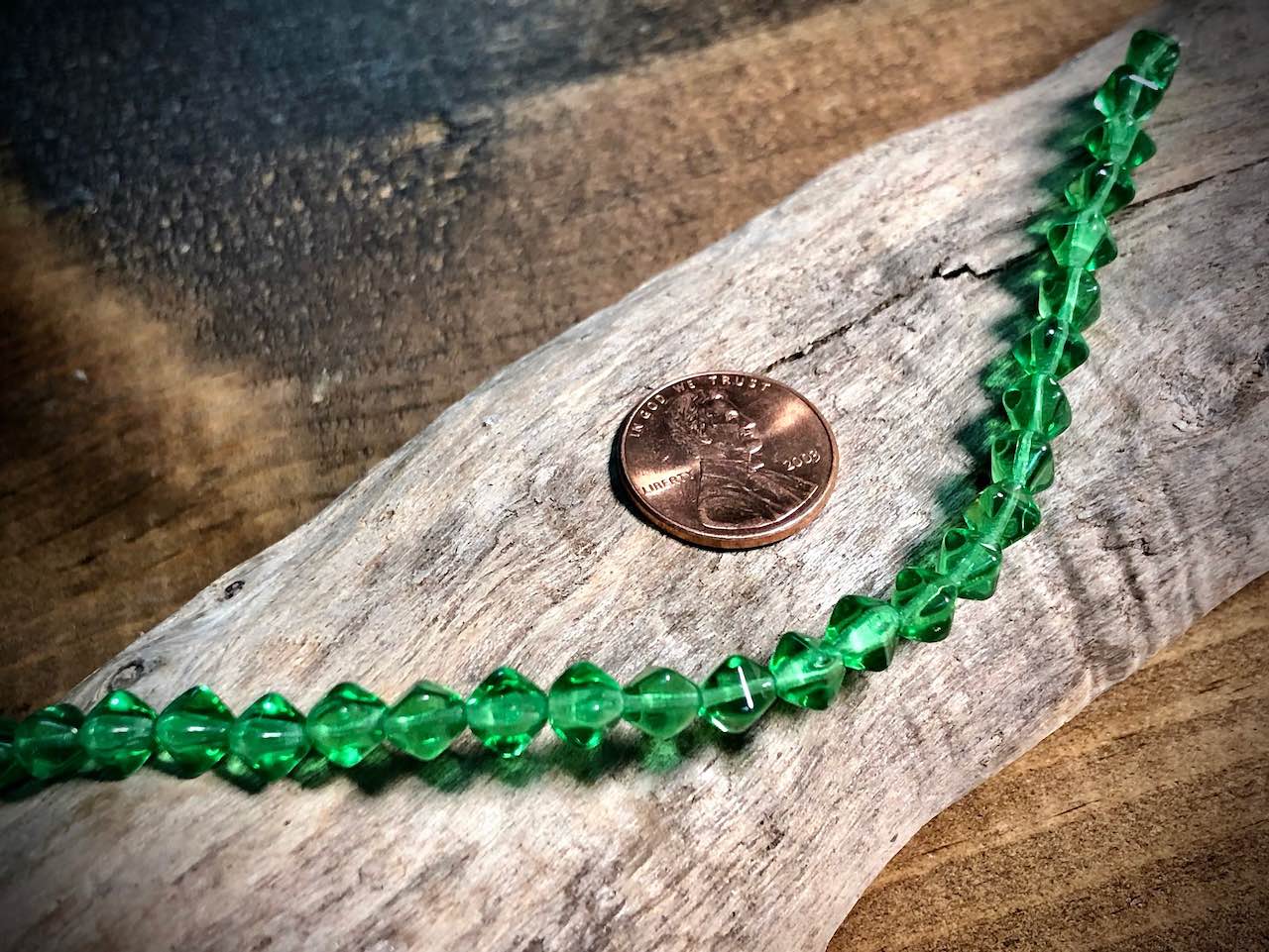 Lucerna Bicone Czech Glass Strand