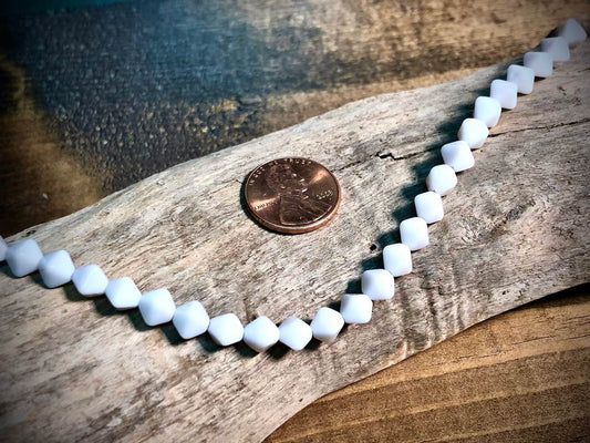 Lucerna Bicone Czech Glass Strand