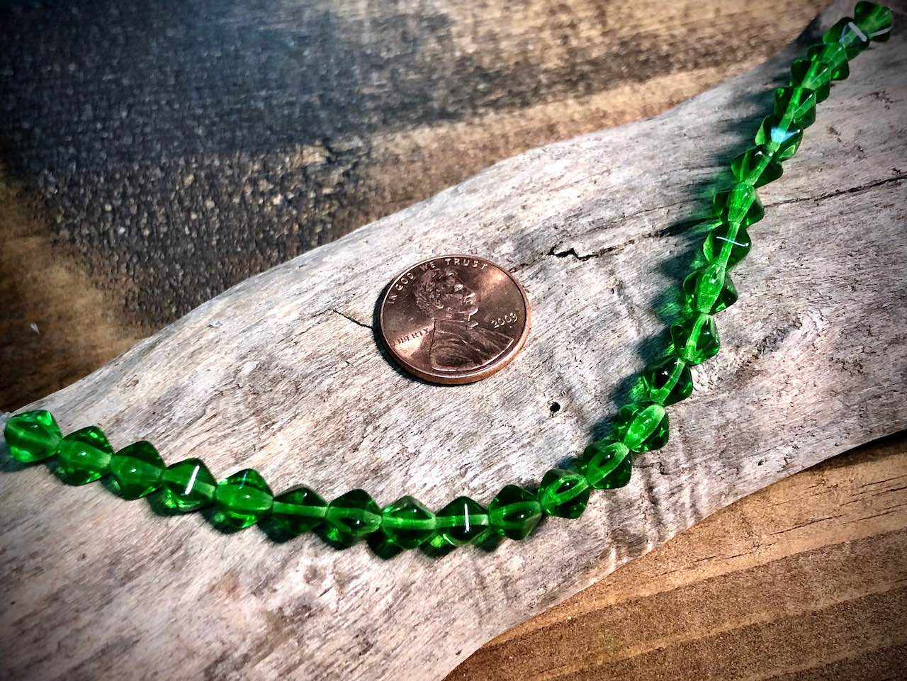 Lucerna Bicone Czech Glass Strand