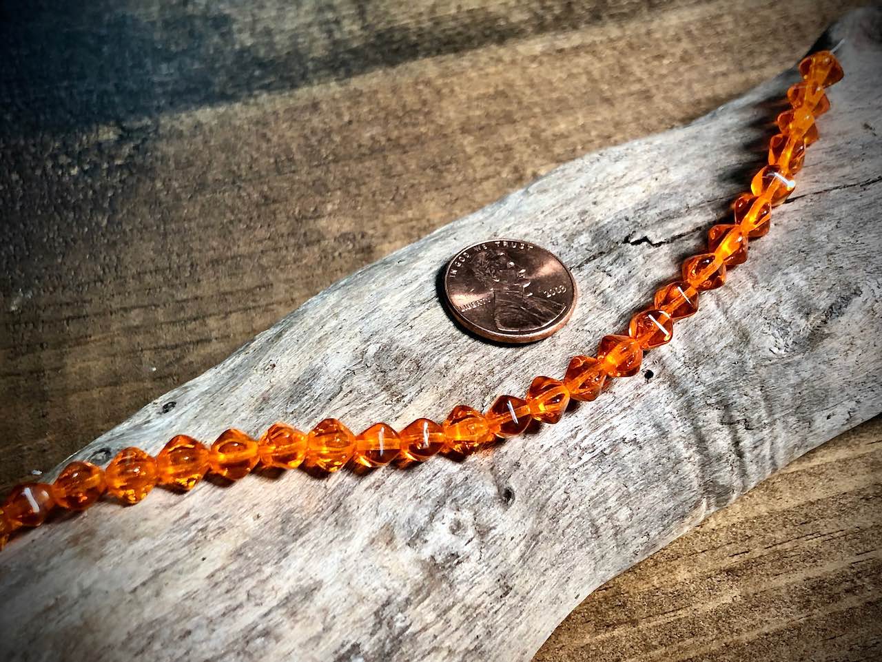 Lucerna Bicone Czech Glass Strand