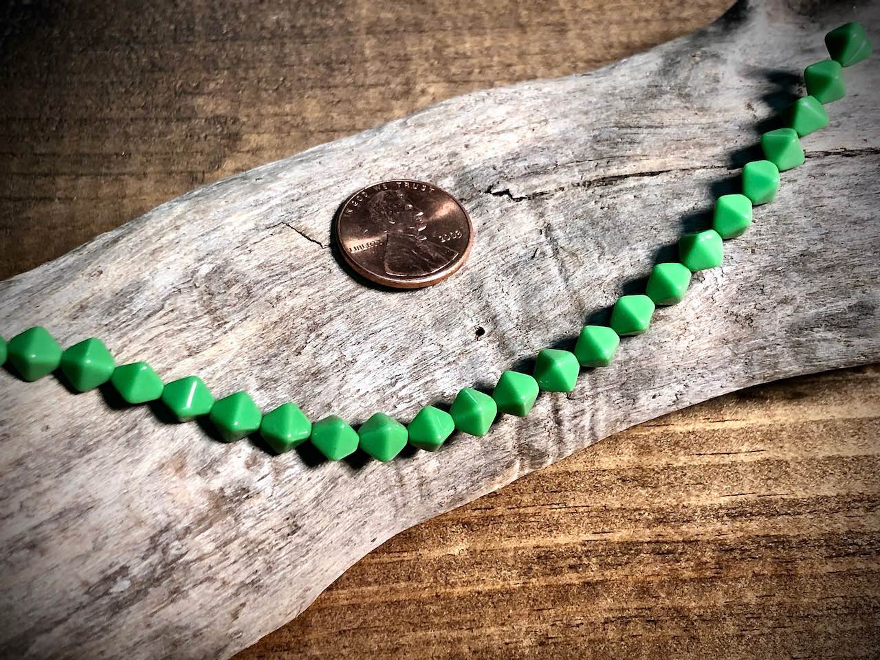 Lucerna Bicone Czech Glass Strand