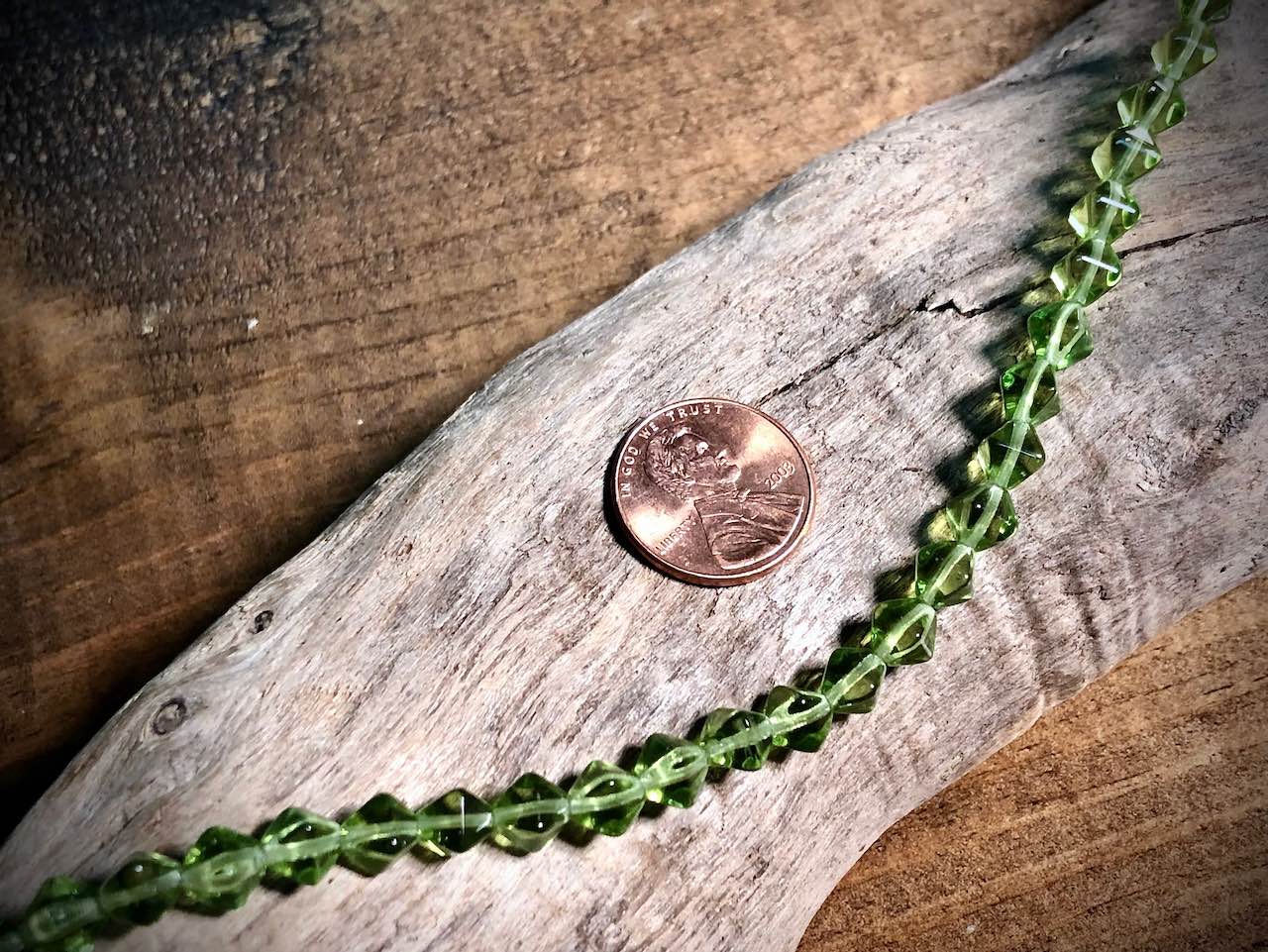 Lucerna Bicone Czech Glass Strand