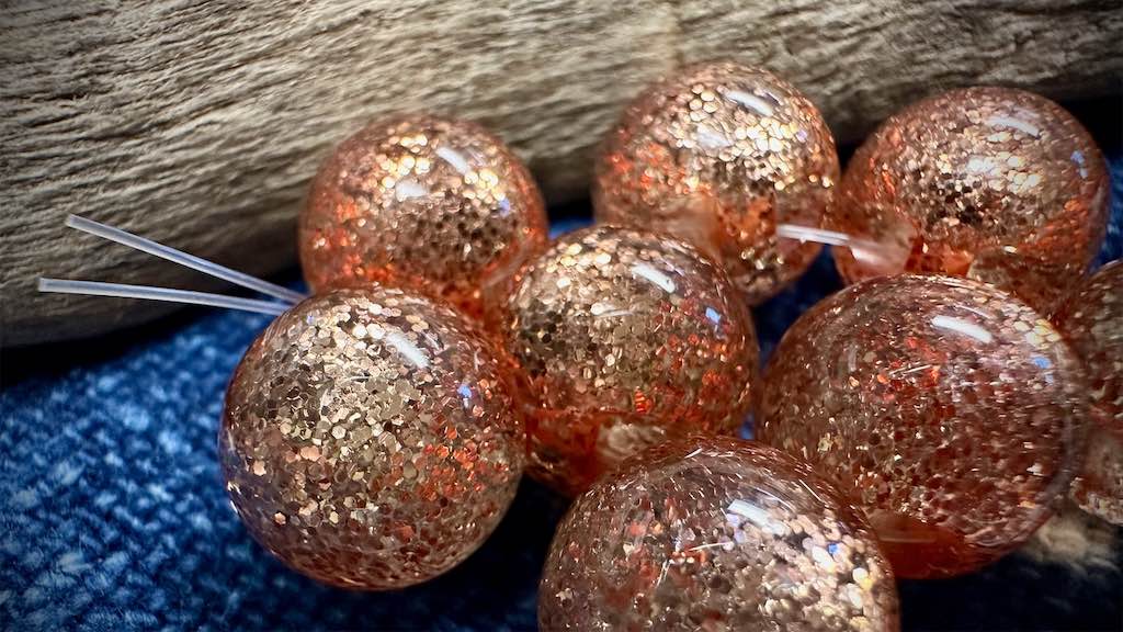 Italian Polyester Bead Strand - Glitter Baubles - Peach - 14mm