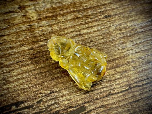 Hand-Carved Amber Bee #48