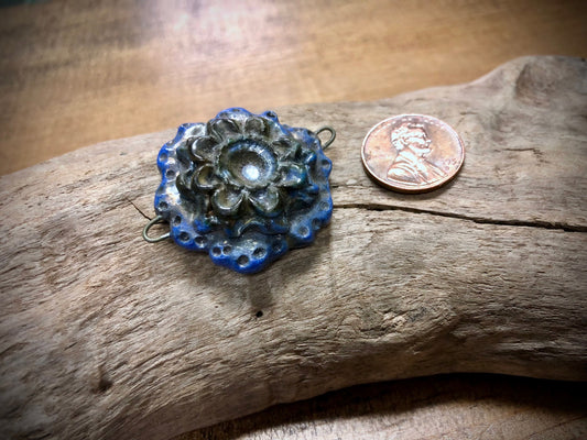 Lisa Peters Russ - Ceramic Connector