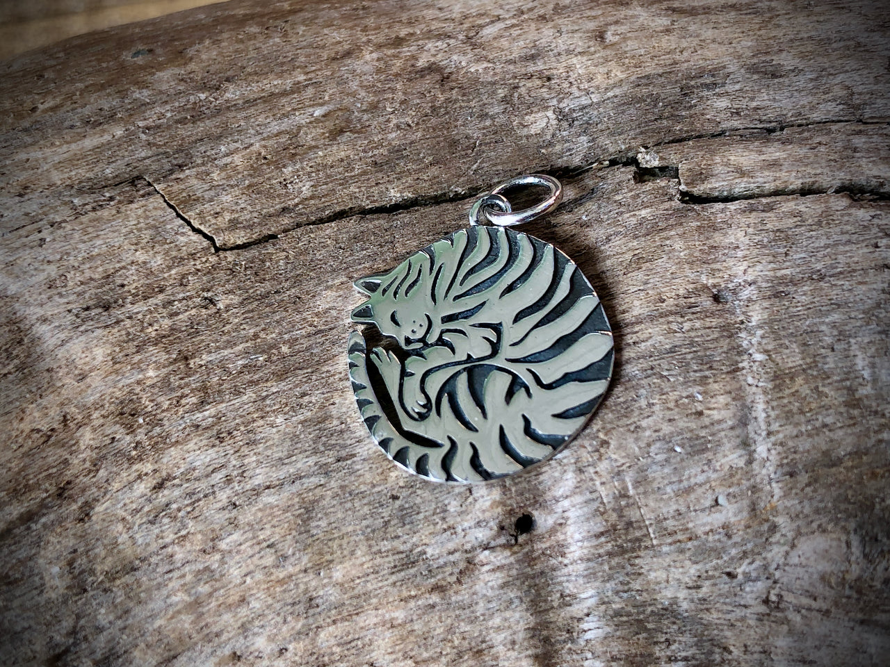 Sterling Curled Cat Charm