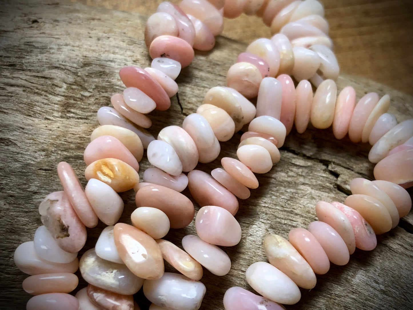 Peruvian Pink Opal Smooth Chips - 7mm - 15.5"