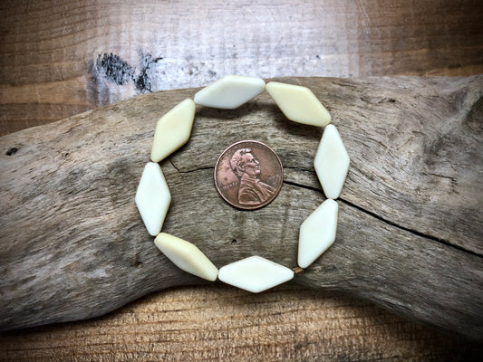 Vintage Plastic Bead Strand