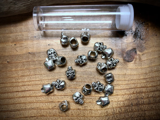 Pewter Spacers Set - 6mm x 8mm Large Hole Vertical Skulls