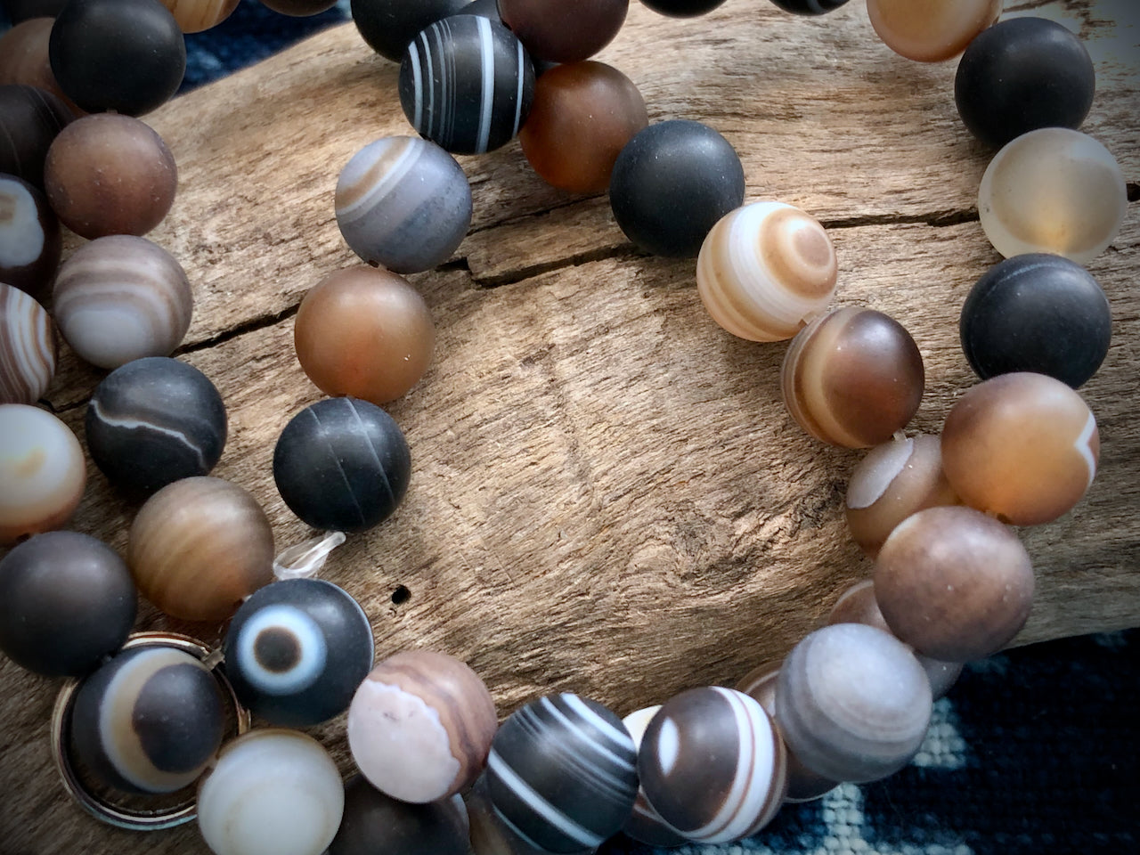 Botswana Agate - 8mm Rounds - 15” Strand