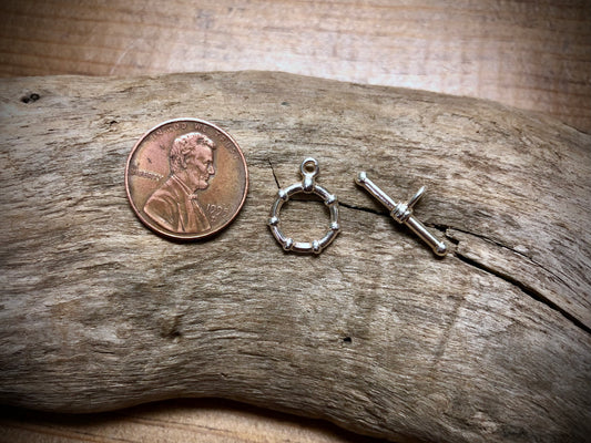 Knotted Toggle Set - Silver Plated