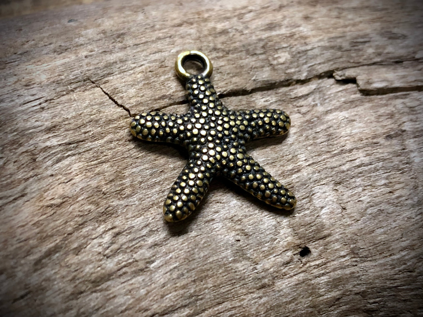 Starfish Charm - Brass Tone