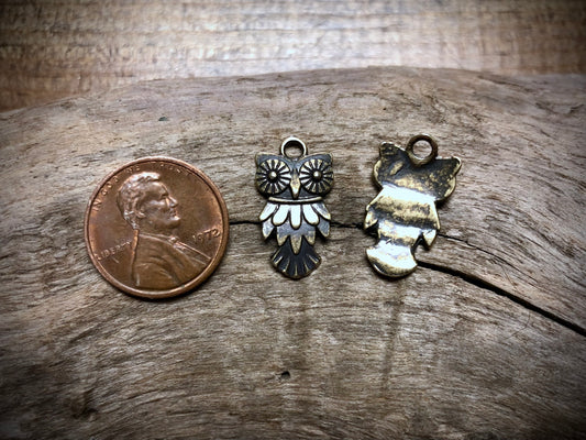 Owl Charm - Brass Tone