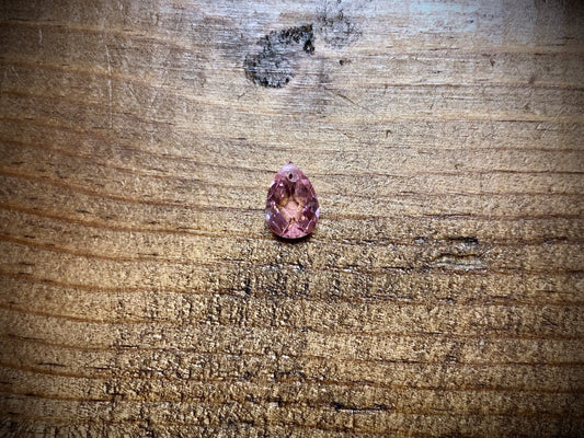 Cubic Zirconia Crystal Faceted Pear - Light Rose