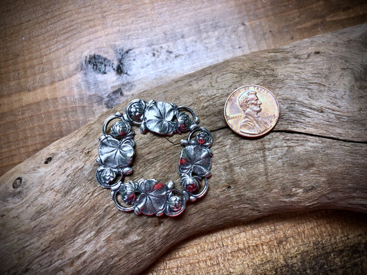 Lily Pad Wreath Finding - 41mm