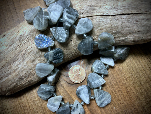 Labradorite - Rough Teardrop - 17mm x 15mm - 16” Strand