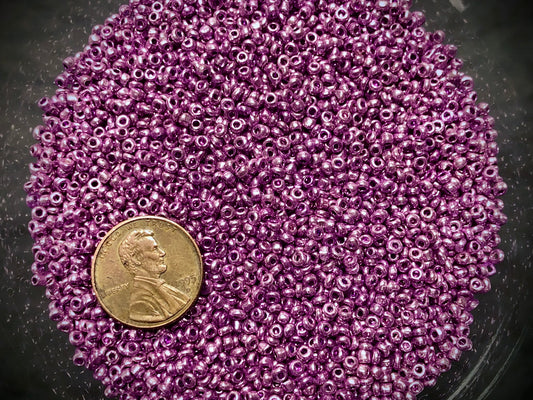 Vintage Venetian Seed Beads - 10/0 - Metallic Purple