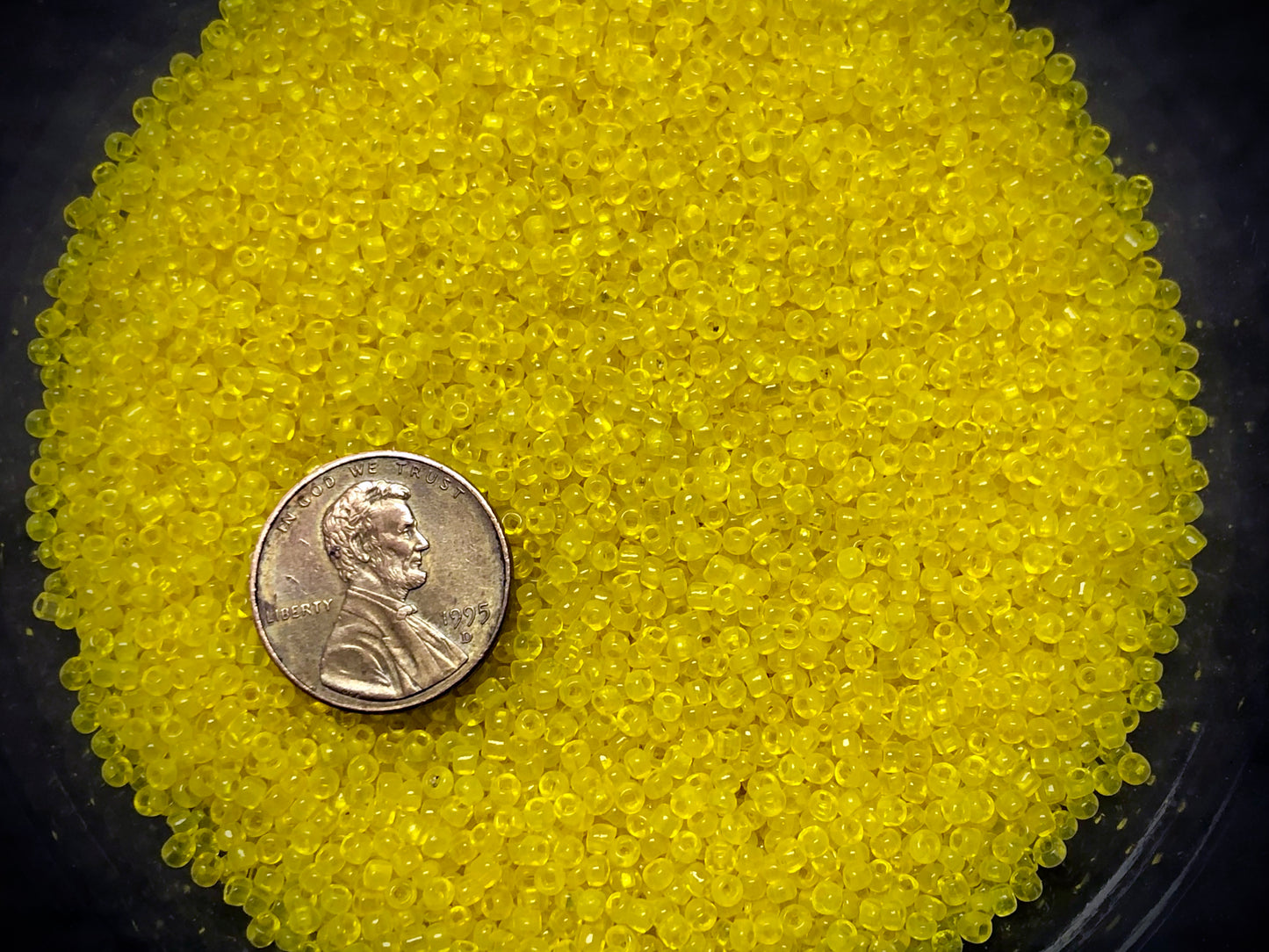 Vintage Venetian Seed Beads - 11/0 - Transparent Dandelion Yellow