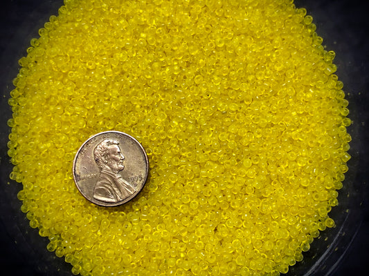 Vintage Venetian Seed Beads - 11/0 - Transparent Dandelion Yellow