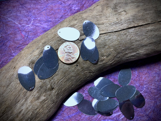 Vintage Sequins - 20mm x 12mm - Bag of Approx. 50 - Gun Metal - Oval