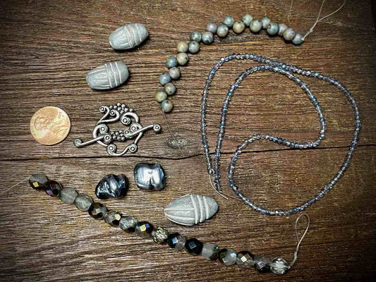 Halloween 2021 Inspiration Kit #3 — Misty Moor