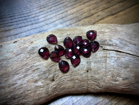 Vintage Czech Glass Faceted Briolette Bead - 9mm x 8mm - Amethyst