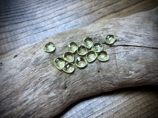 Vintage Czech Glass Faceted Briolette Bead - 9mm x 8mm - Daffodil Yellow