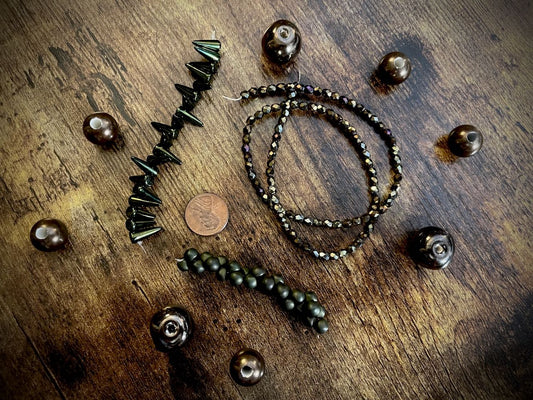 Halloween 2021 Inspiration Kit #5 — Ancient Gate