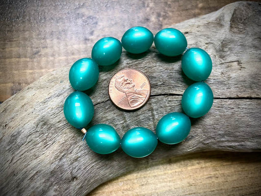 Vintage Moon-Glow Lucite Bead Strand