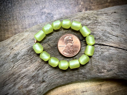 Vintage Moon-Glow Lucite Bead Strand