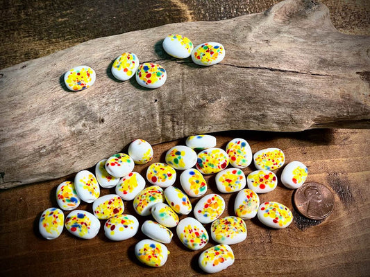 Vintage Japanese Glass—Yellow & White Floral Oval Glass Bead—16mm x 12mm