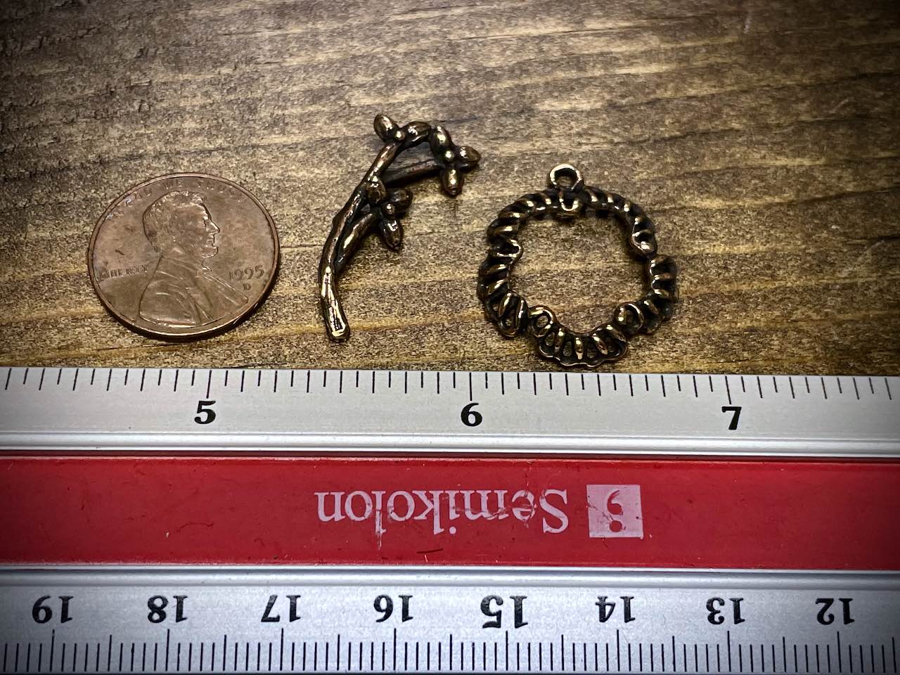 Bronze Flower Toggle Clasp