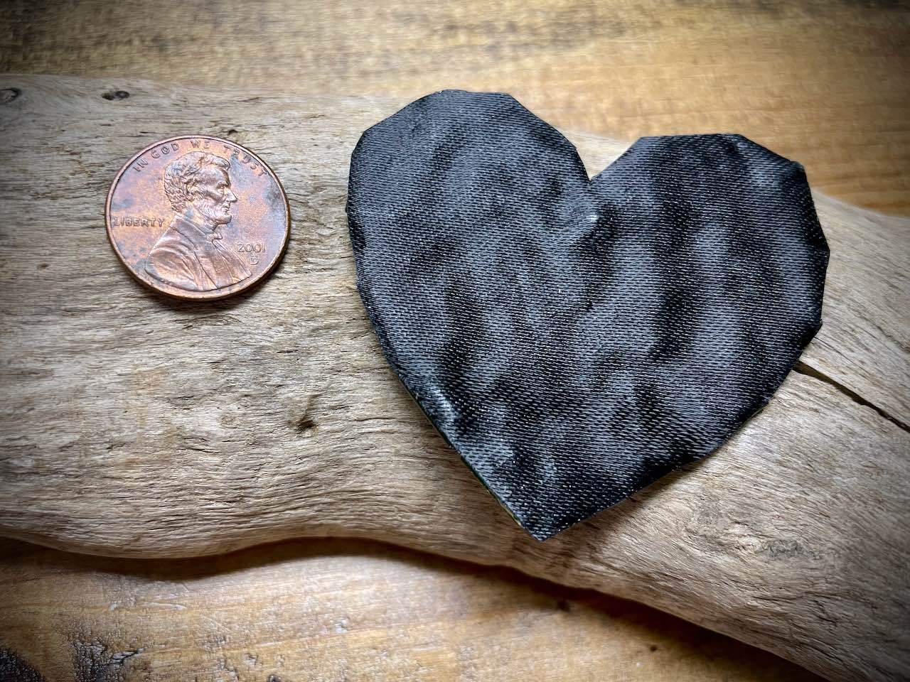 Heart Appliqué - Beaded - Small - Green/Gold