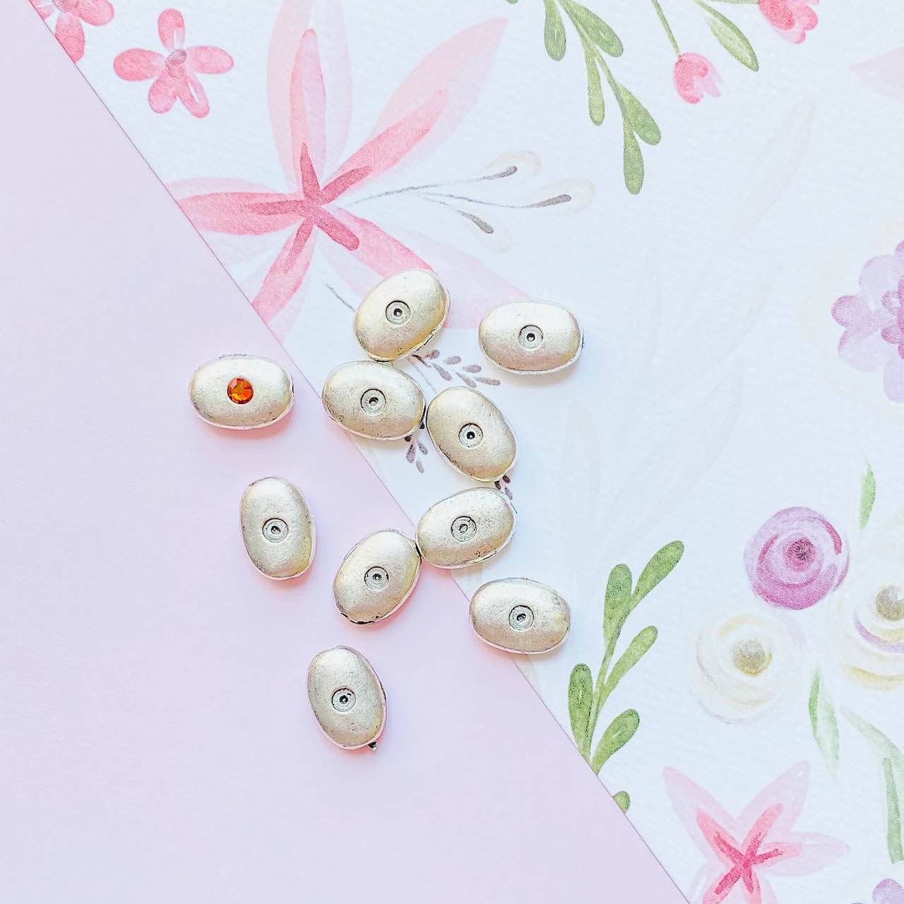 Allegory Gallery Pewter—Puffy Oval—Plain—Add Crystal