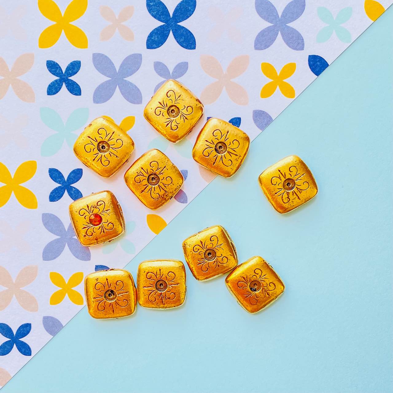 Allegory Gallery Pewter—Cushion—Flourish—Add Crystal