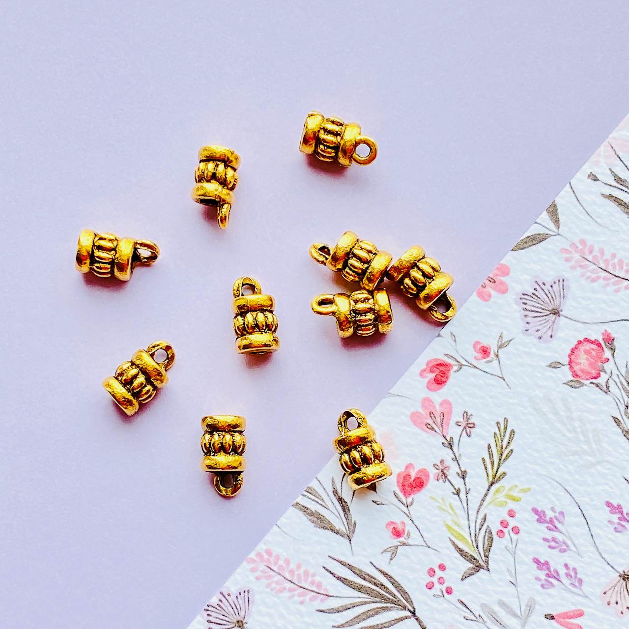 Allegory Gallery Pewter—Bail