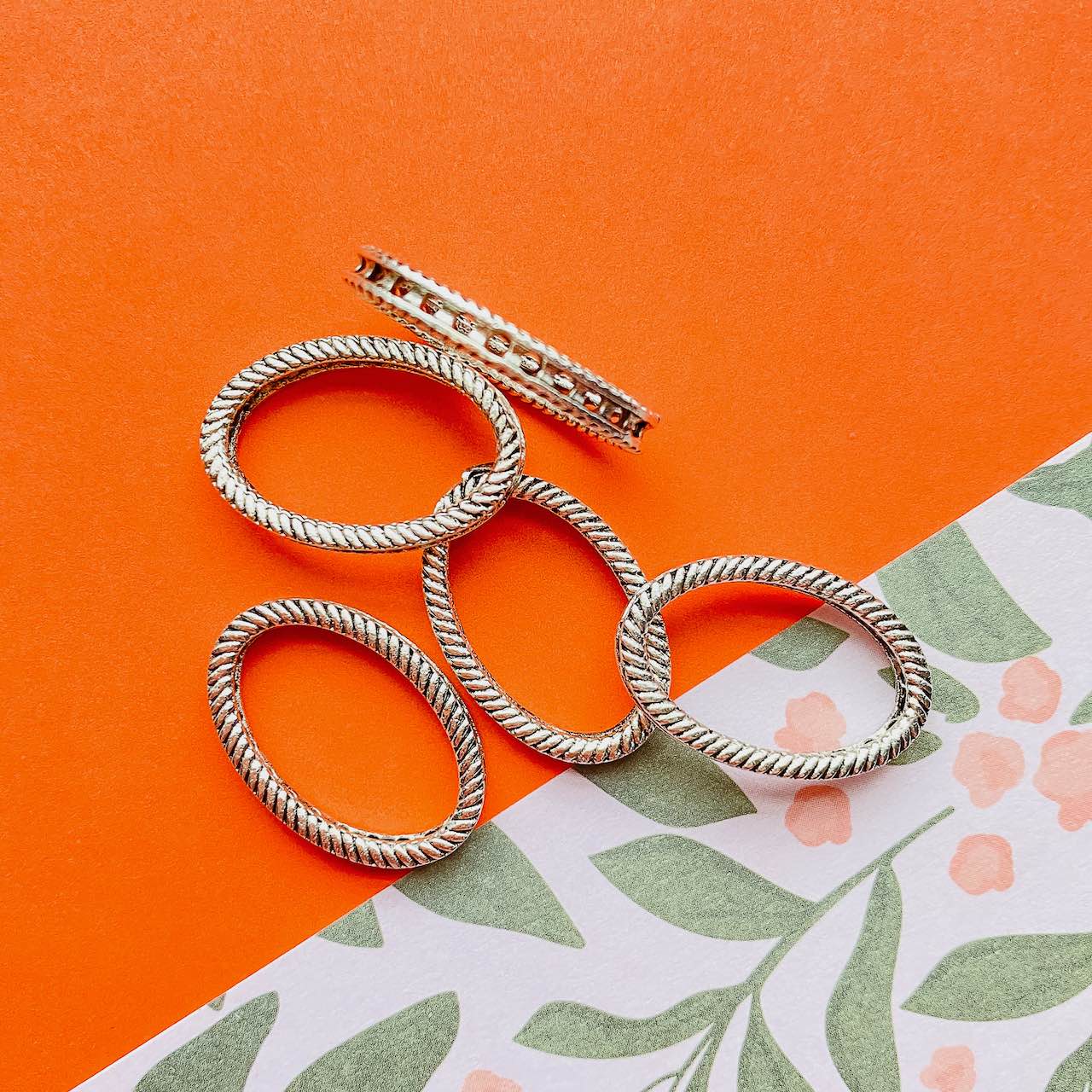 Allegory Gallery Pewter—Groovy Bead Ring Oval